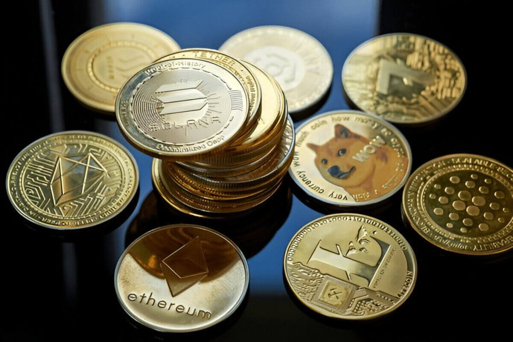 What Are Altcoins? A Beginner’s Guide to Alternative Cryptocurrencies