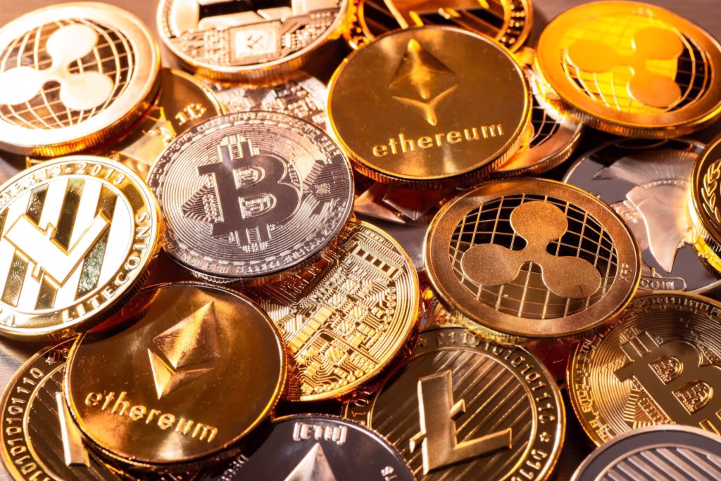 Top 5 Altcoins to Buy This Year as Experts Forecast the Start of Alt Season